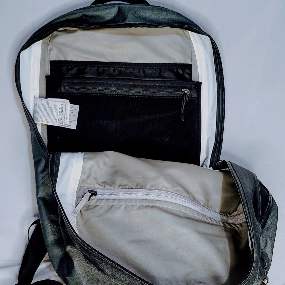 Arc'teryx Black Men's rare special edition Backpack - Picture 5 of 5